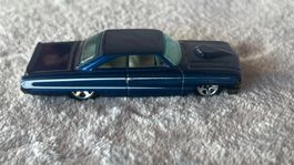 Hot Wheels Ford Galaxie 64