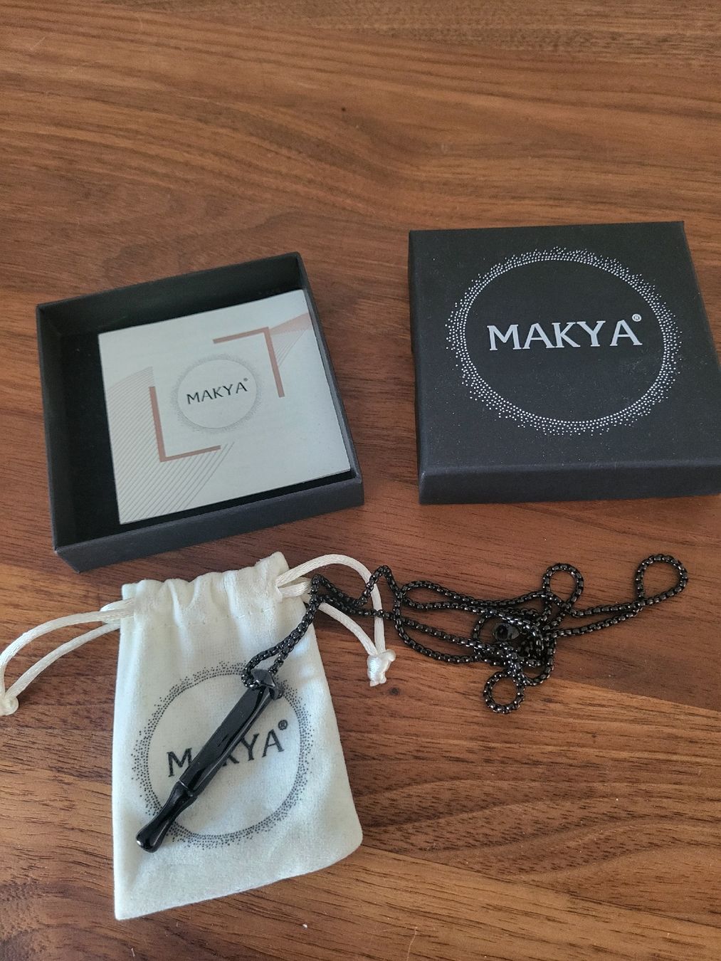 Medizinische Geräte: MAKYA – Neu (gemäss Beschreibung) aus Fruthwilen von Mostro-Medusa