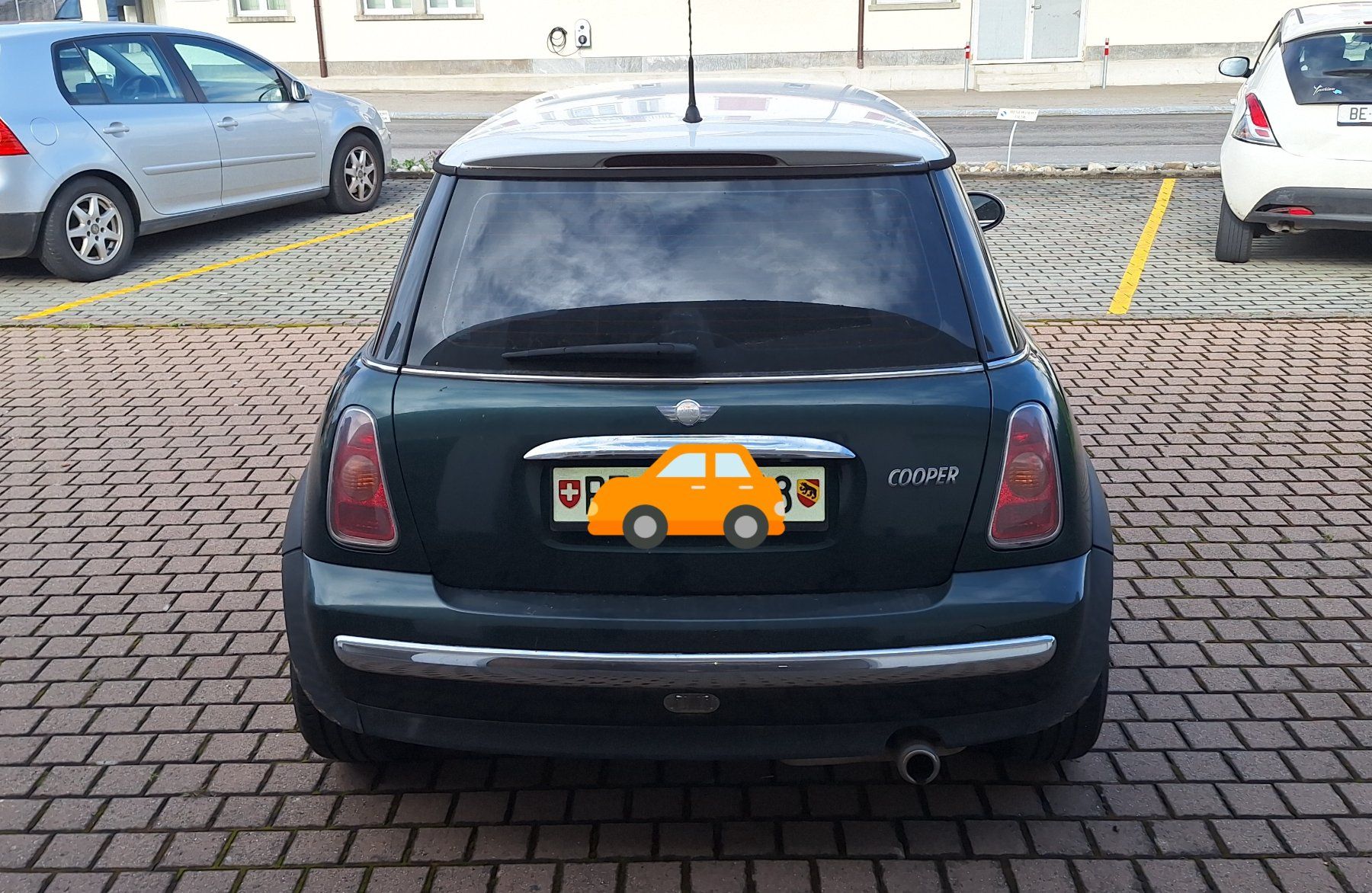 Mini Autos: Mini Cooper – Gebraucht aus Weier im Emmental von GoldvorkommenSchweiz 2