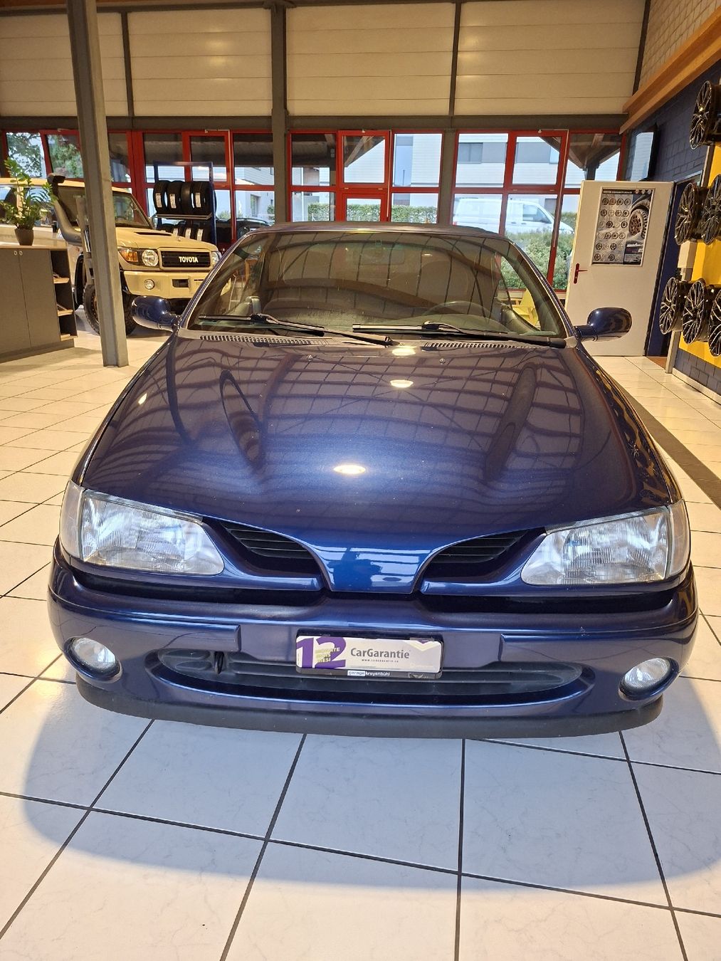 Renault Automobili: Renault Megane Cabriolet 1,6 – Usato da Thun venduto da Joe_87 1