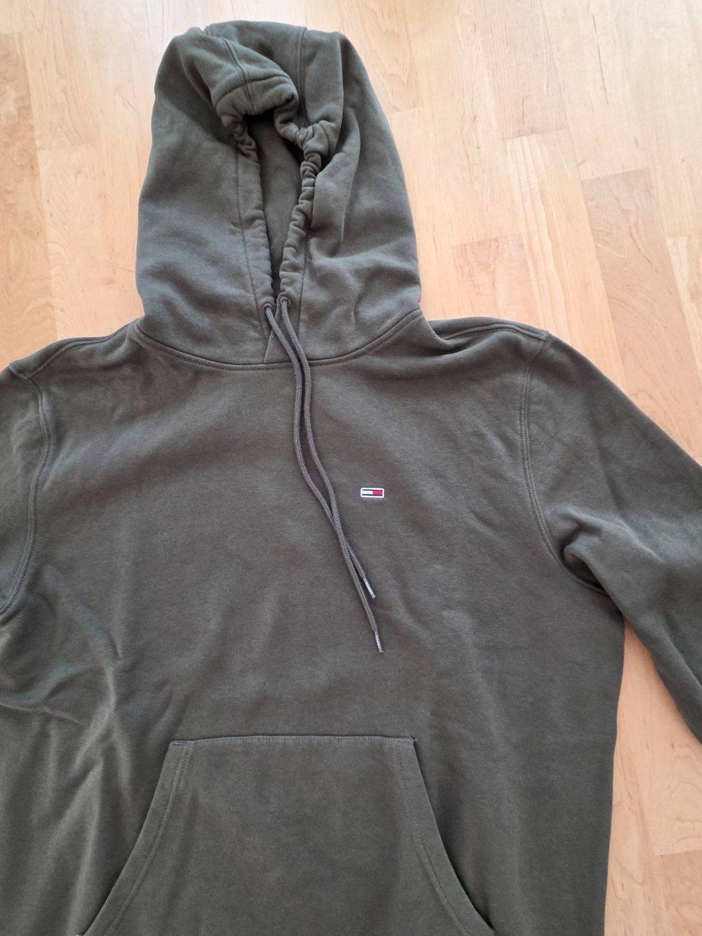 Maglioni & Felpe: Tommy Hilfiger Kapuzenpullover – Nuovo (secondo la descrizione) da Brügg BE venduto da Paesi1919 1