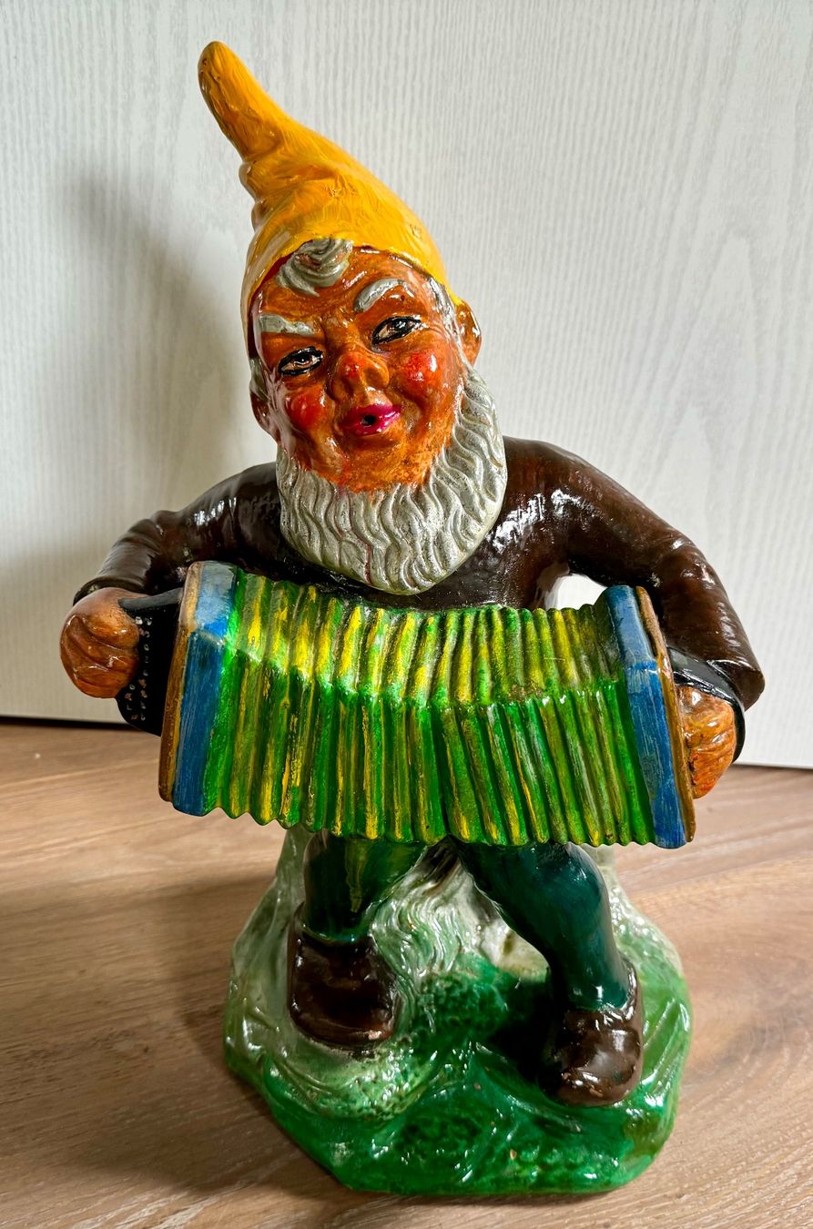 Figuren: ALTER / ÄLTERER GARTENZWERG Zwerg vintage – Gebraucht aus Rothrist von Luckywinner 1