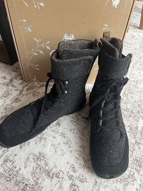 Chaussures hommes: Wildling Krähe in Grösse 40. – D'occasion à Vaduz par Sharon.W 1