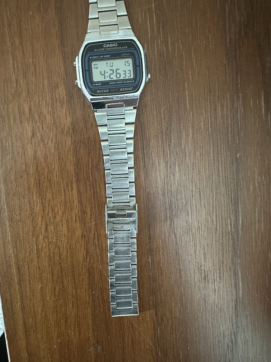 Casio Orologi: Casio RetroUhr silber – Usato da Dietikon venduto da sal_zdn5 1