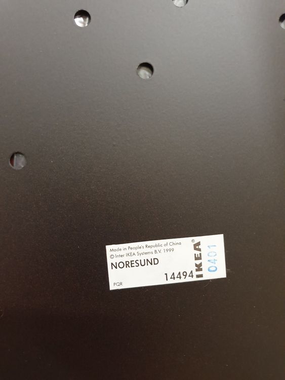 IKEA Metalltisch rund Kaufen auf Ricardo