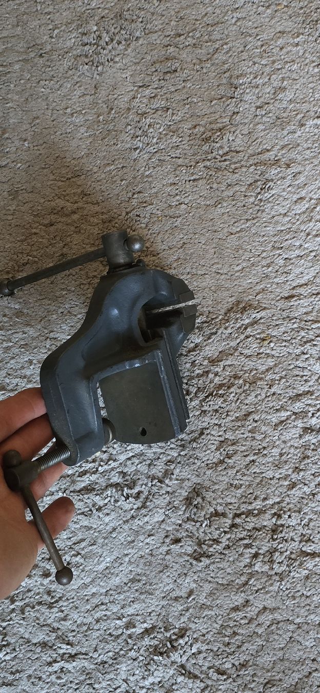 Gressel Tous les outils: Schraubstock Gressel – D'occasion à Weiningen ZH par ped_fbx2 2