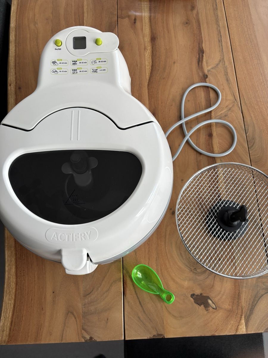 Tefal Elettrodomestici da cucina: Tefal Actifry Orginal – Usato da Thayngen venduto da Kellenberger33