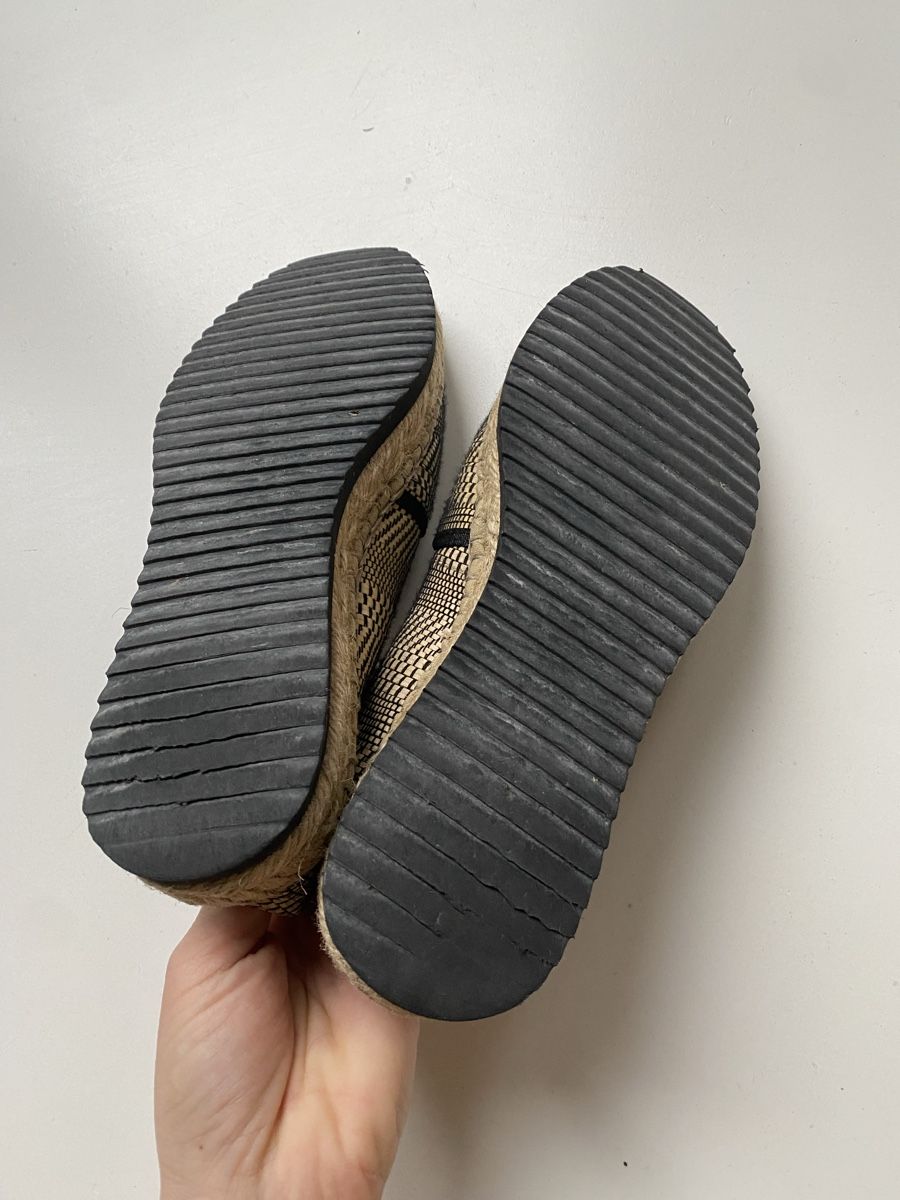 Chaussures femmes: Espadrilles Gr. 37.5 – D'occasion à Widen par juinl 2