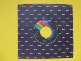 Cher – Dark Lady