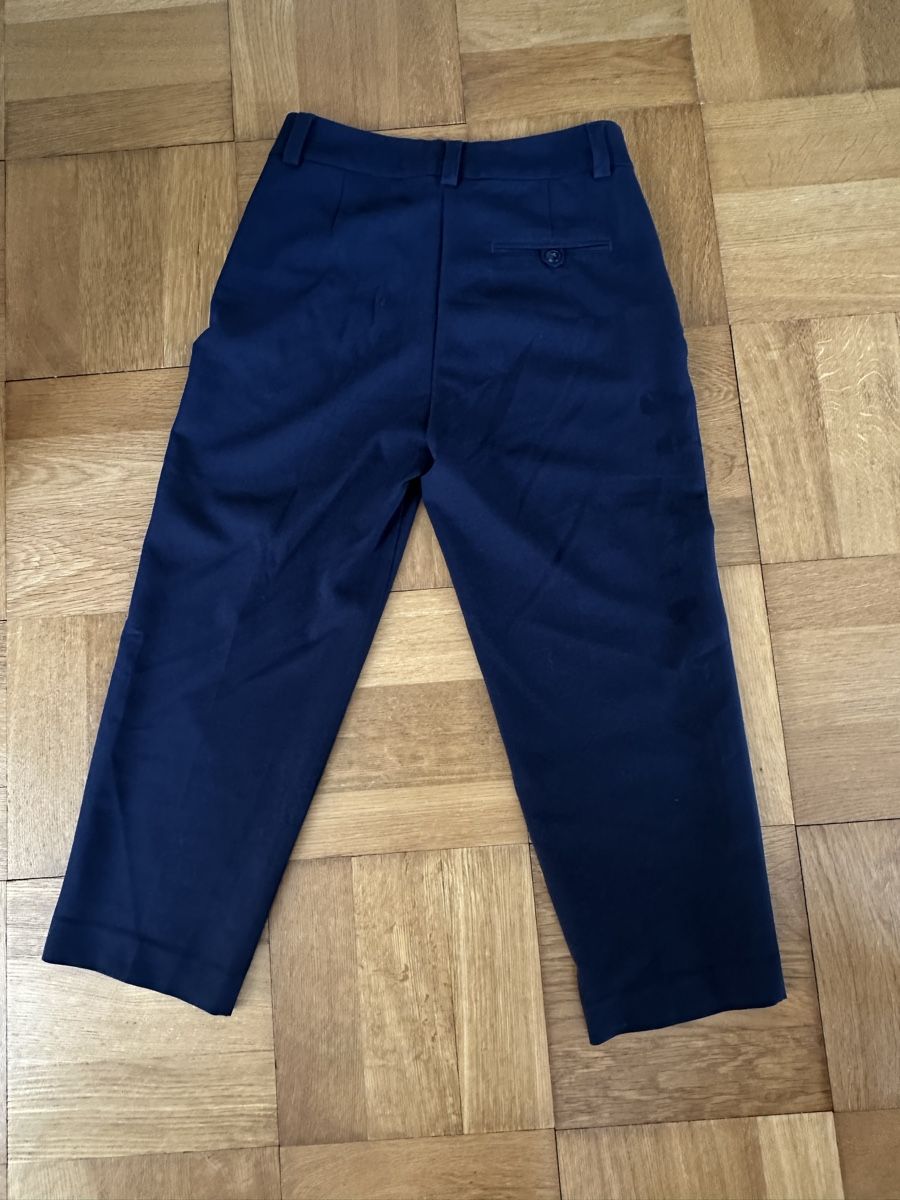 Weekday Pantaloni: Pantalon weekday / taille 38 – Usato da Yverdon-les-bains venduto da Tulipe24 2