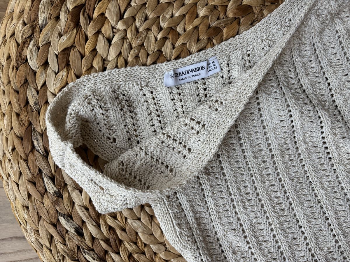 Top: Croque top maille beige et dorées M – Nuovo (secondo la descrizione) da Vevey venduto da loi_l2zv 1