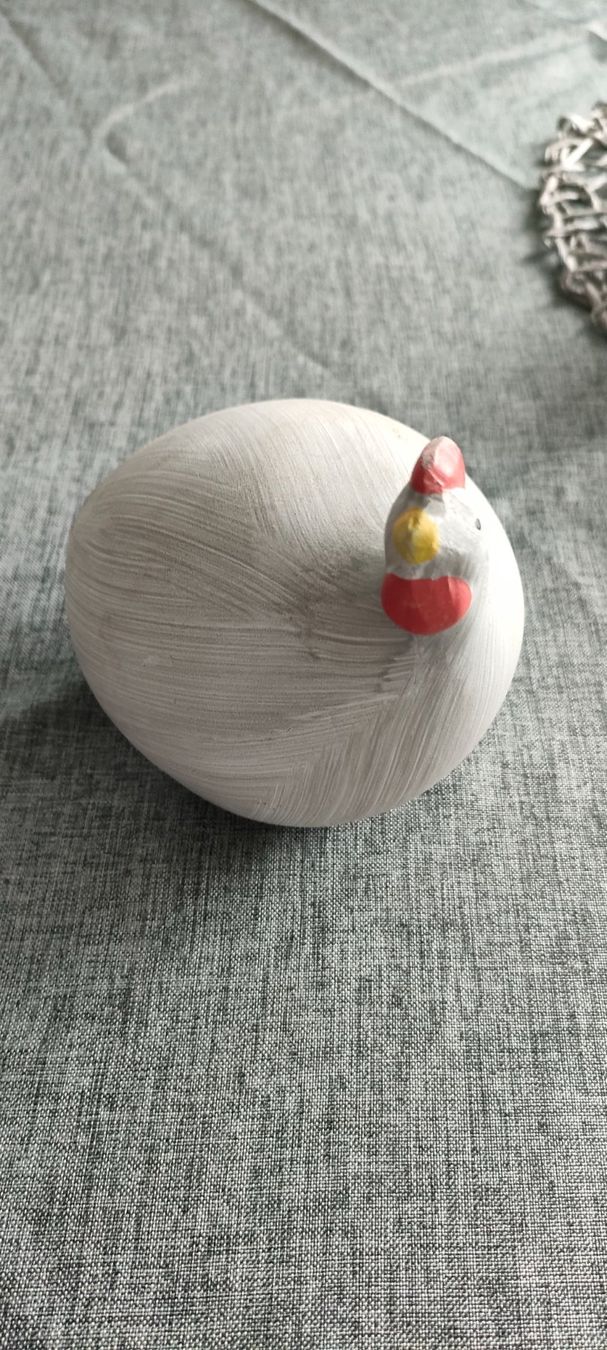 Statuette: Huhn Figur - Dekorationsartikel – Usato da Muri AG venduto da Mupuputs
