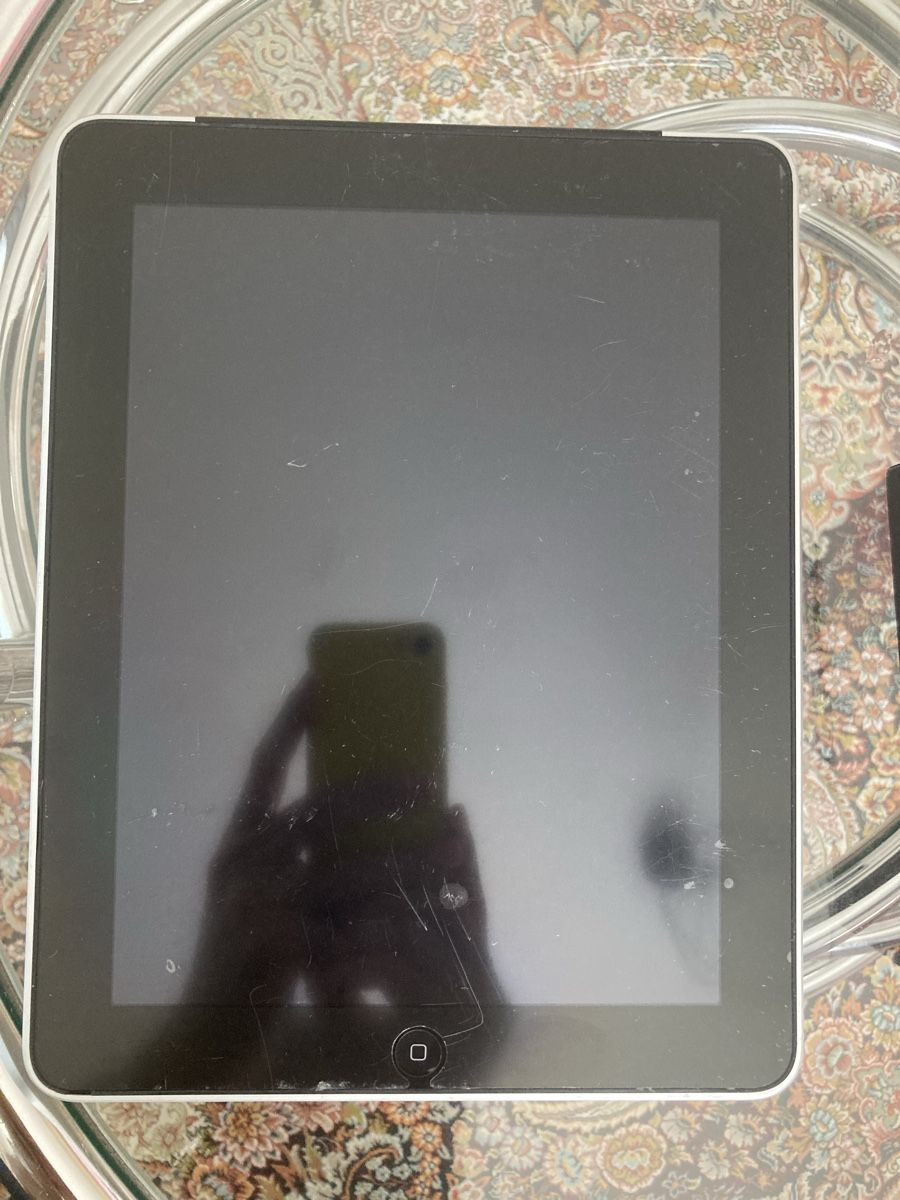 Apple Portables: iPhone 3G  – Défectueux à Breganzona par Homa2704 1