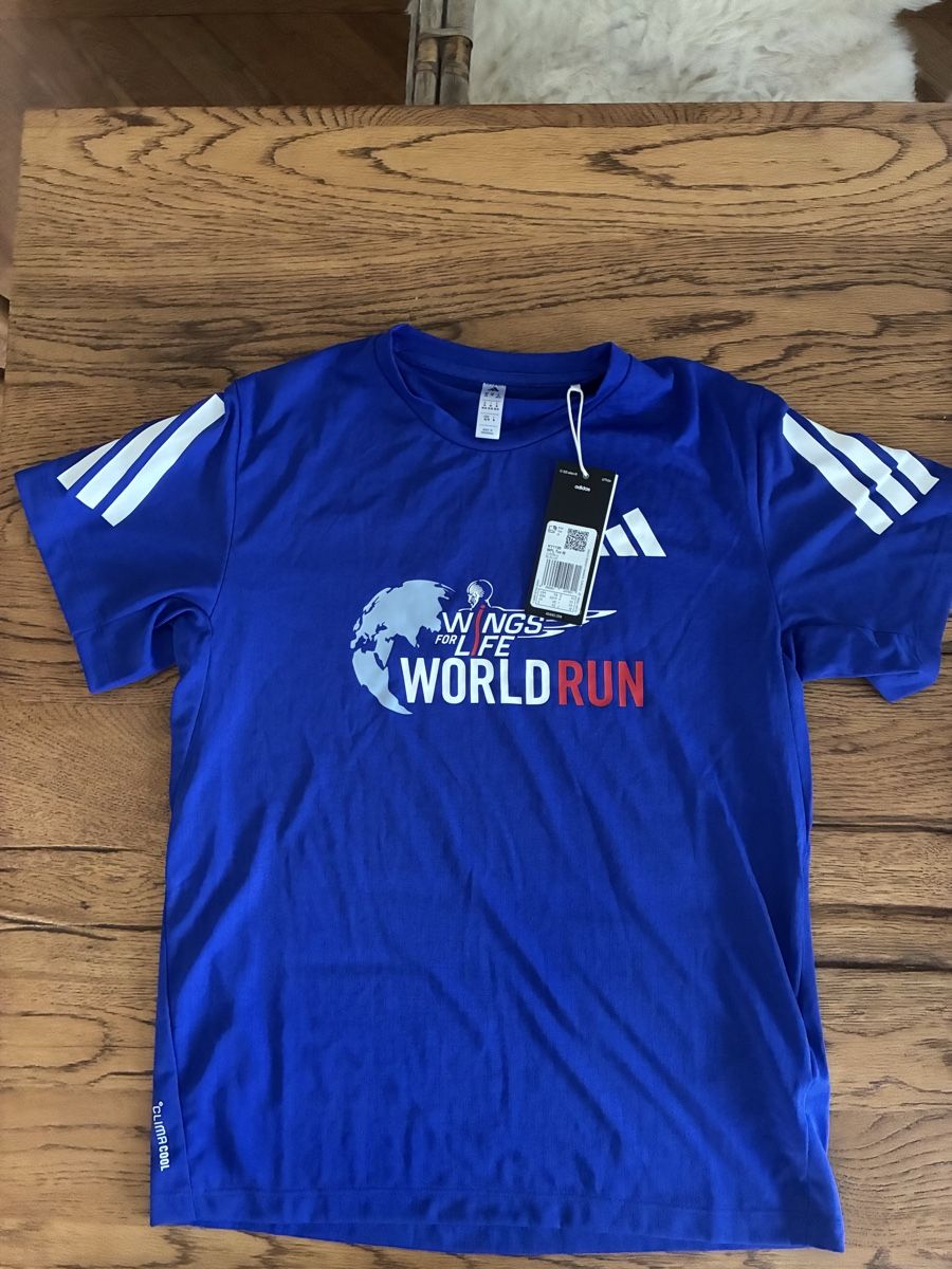 Adidas T-Shirts: Adidas Laufshirt – Neu und originalverpackt aus Solothurn von veylo