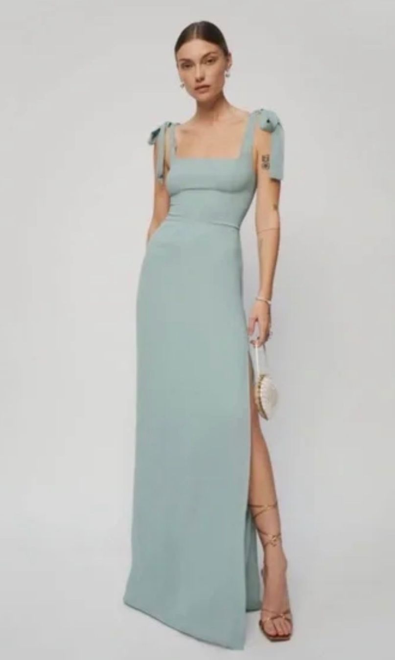 Reformation Vestiti: The Reformation Abendkleid – Usato da Niedergösgen venduto da sim_v2bq