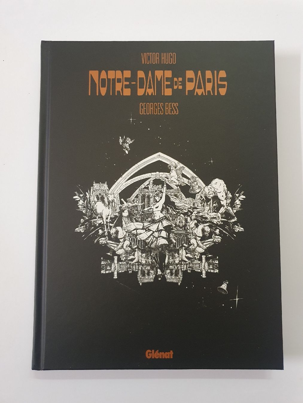 BD: BD Notre Dame de Paris  – Neuf (Voir description) à Gumefens par flagada12