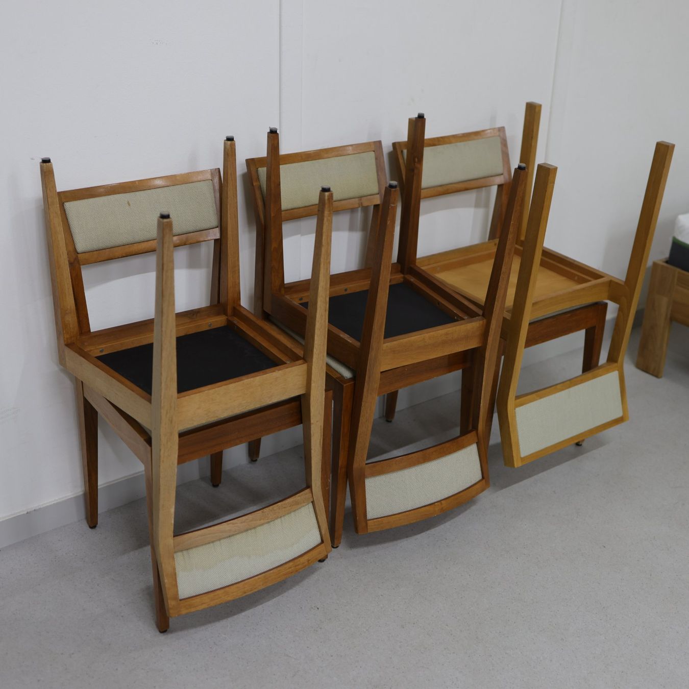 Sedie: 6x  Einfache Holzstühle – Usato da Volketswil venduto da brockipfannenstil 6