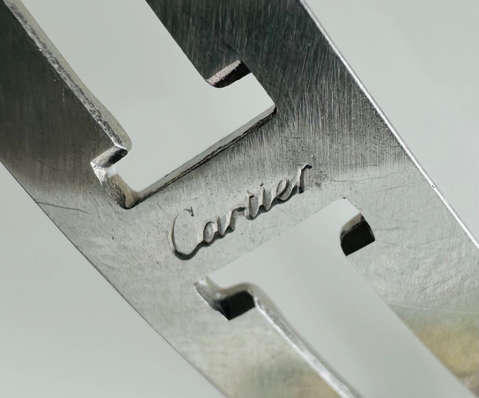 Cartier Orologi: CARTIER - BOUCLE DÉPLOYANTE F5-22/6 – Usato da Conthey venduto da advisia 1