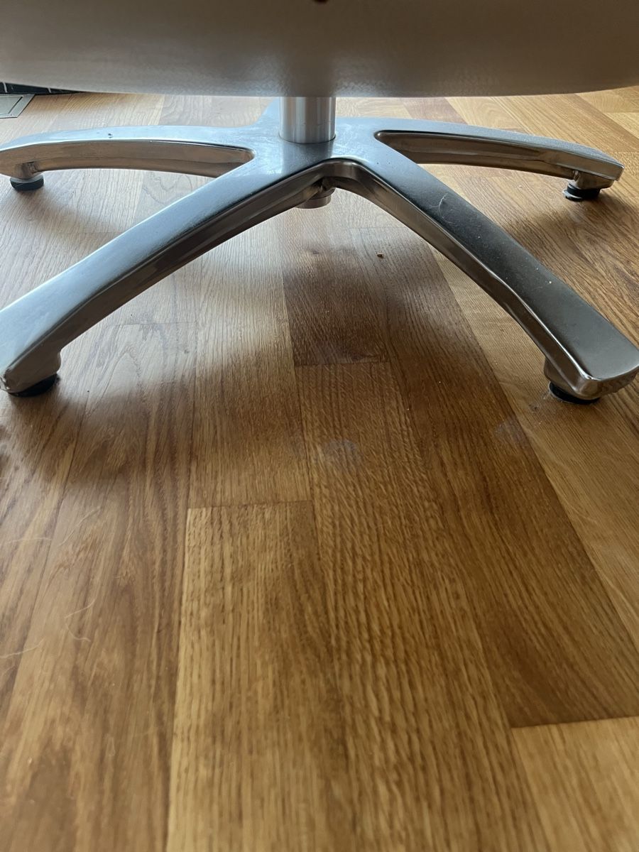 Fauteuils: Relaxsessel Leder creme von Möbel Egger – Défectueux à Buochs par Top34 3