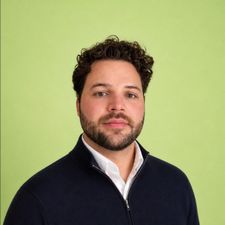 Profile image of val_ren