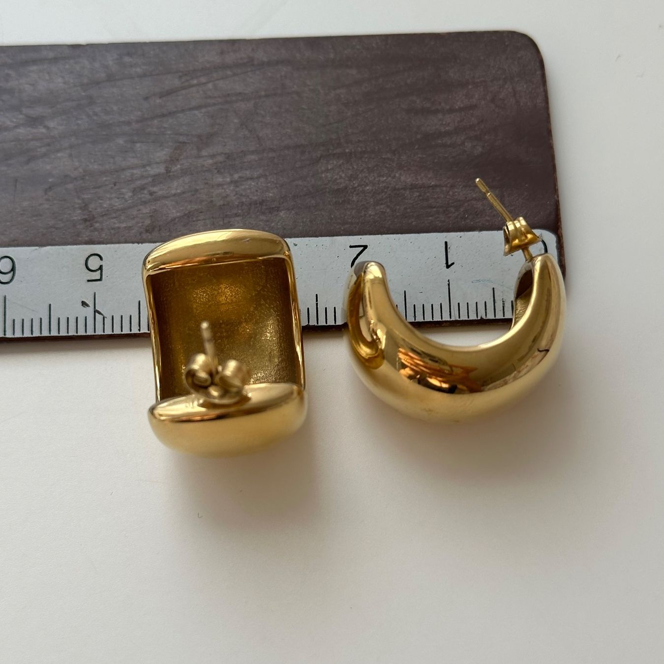 Boucles d'oreille: ZAG Massive Goldene Edelstahl Creolen – Neuf (Voir description) à Givisiez par dor_xb9k 1