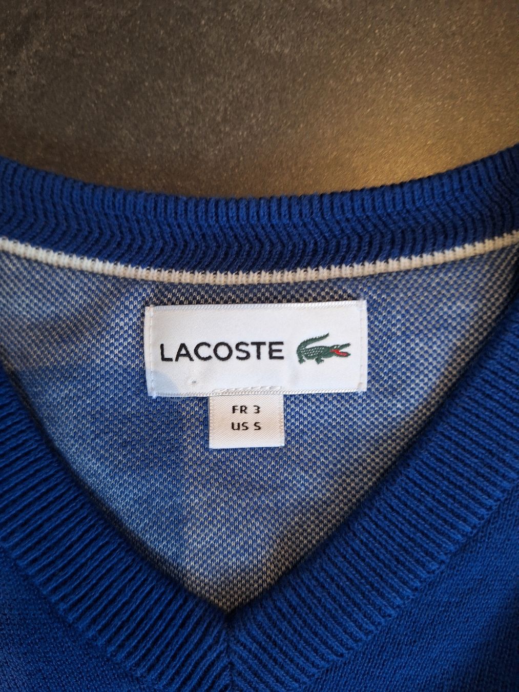 Lacoste Maglioni & Felpe: pullover LACOSTE bleu taille FR3 US S – Usato da Roche VD venduto da lalamandes 1