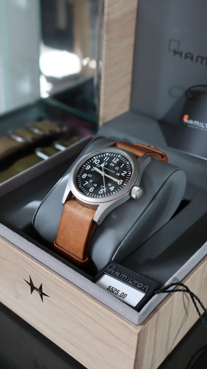 Hamilton Orologi: Hamilton Khaki Field Mechanical 38mm + 8 Straps ab 1.-! – Nuovo (secondo la descrizione) da Seedorf BE venduto da cali_watches 1