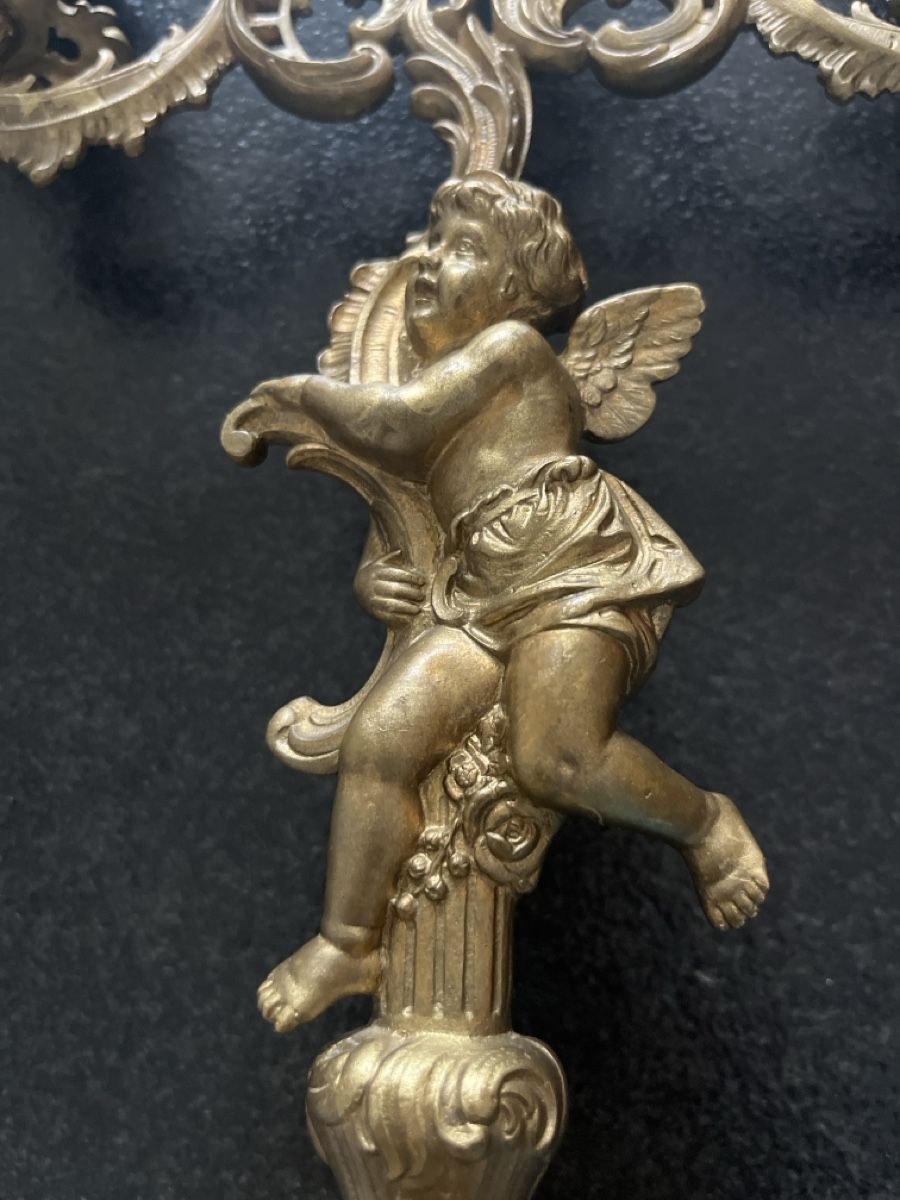 Portacandele: Paar Alte Bronzene Kerzenleuchter mit Engels – Usato da Brienz BE venduto da hey_z9vg 4