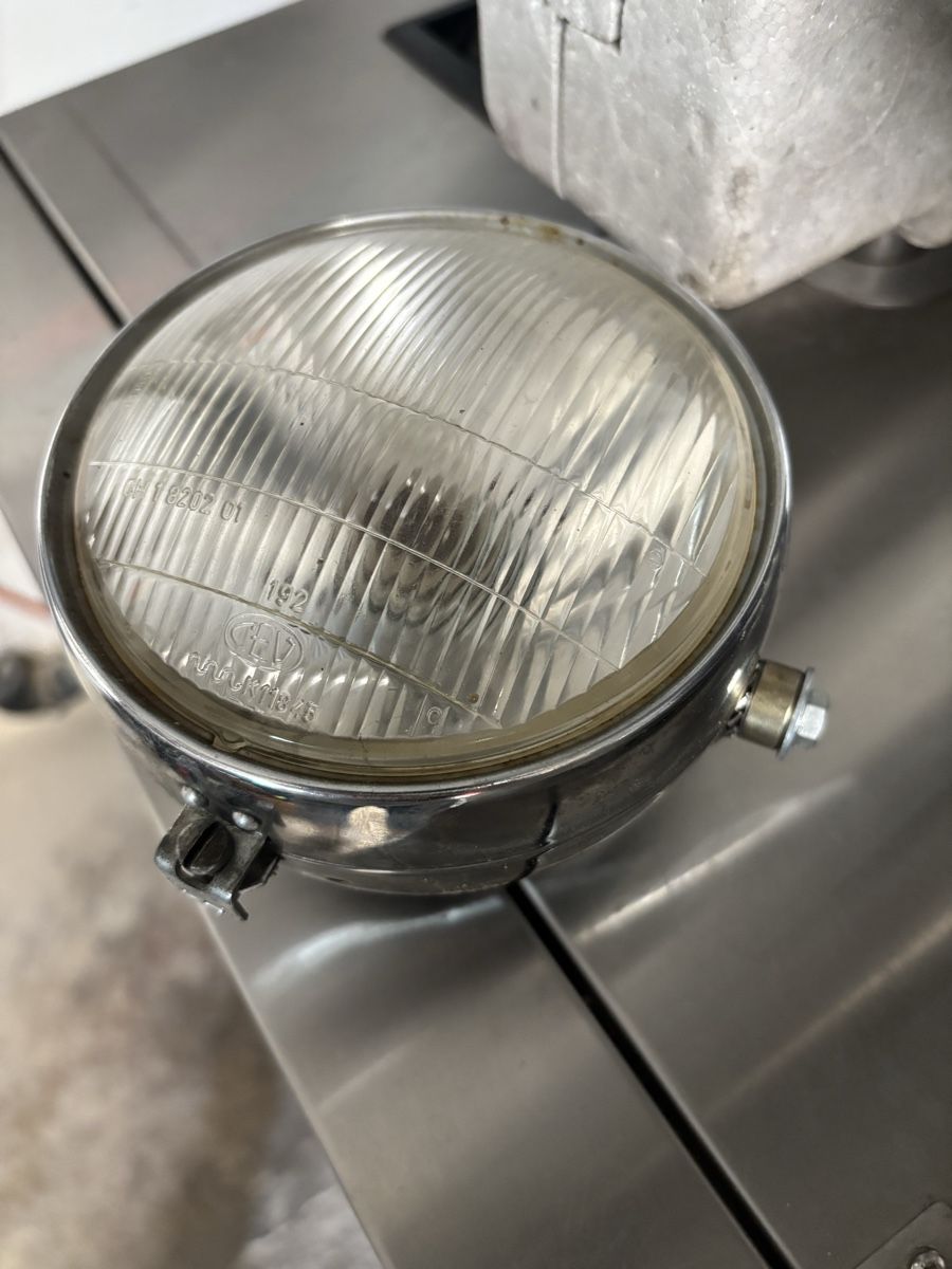Pièces pour mobylette: Mofa Lampe – D'occasion à Blumenstein par 911Peschi
