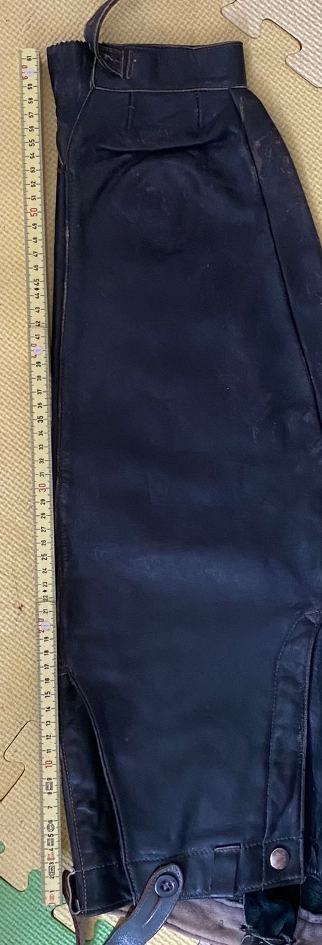 Pantaloni: 1 Kinder-Lederhose für ein Junge – Usato da Schnottwil venduto da Chasarmar 3
