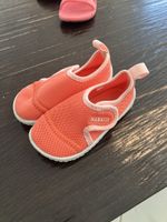 Chaussons de plage Nabaiji rose corail, taille 22-23