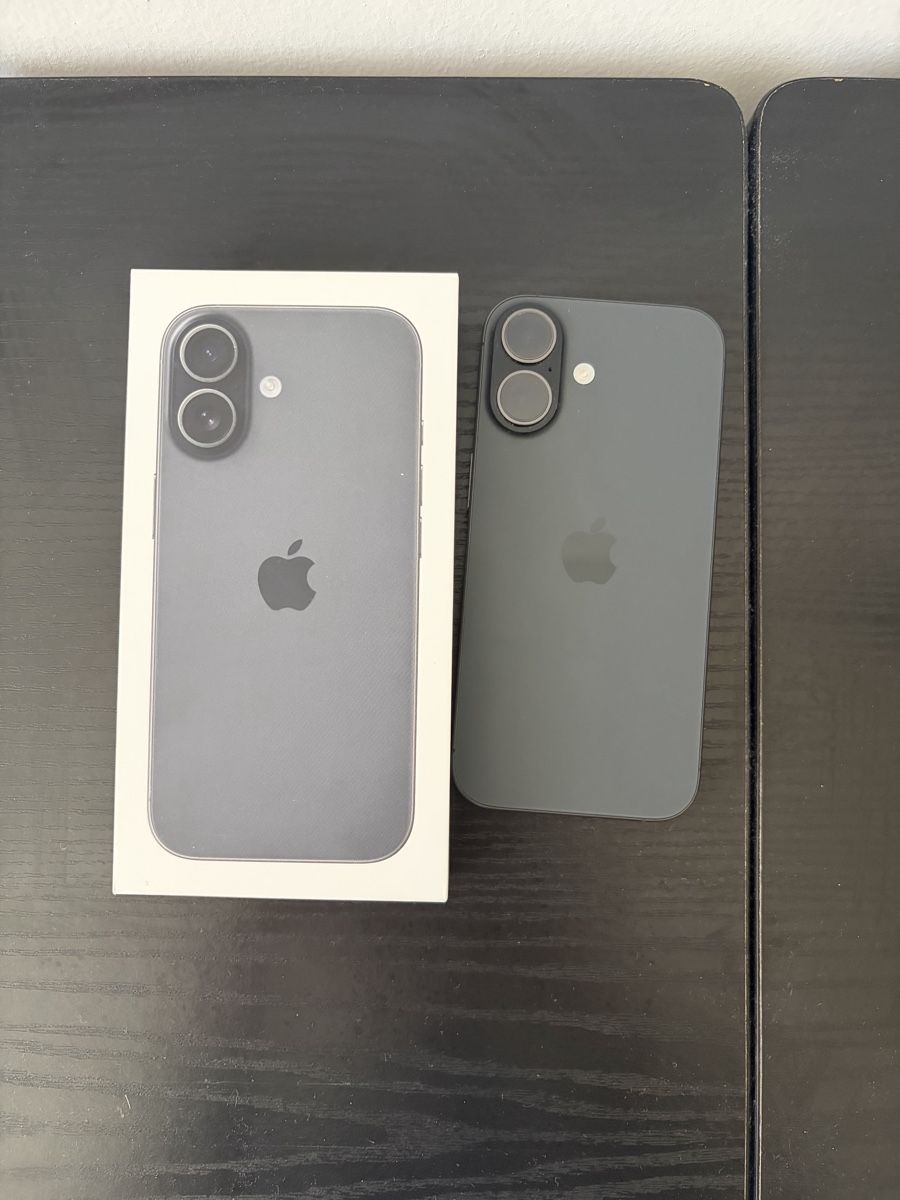 Apple Telefoni cellulari / Smartphones: iPhone 17 - 256 GB – Nuovo (secondo la descrizione) da Luzern venduto da alf_289m