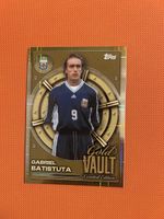 Sammelkarte Gabriel Batistuta Topps Gold Vault GV-5