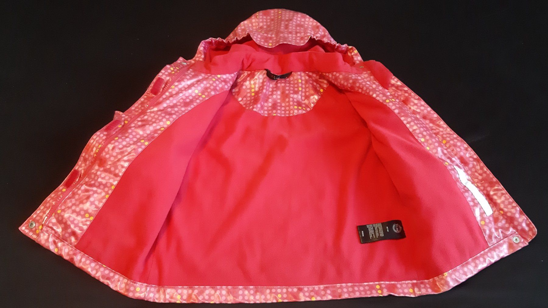 Tchibo Jacken & Mäntel: Regenjacke Gr.98/104 – Gebraucht aus Wiler b. Utzenstorf von ryan81 2