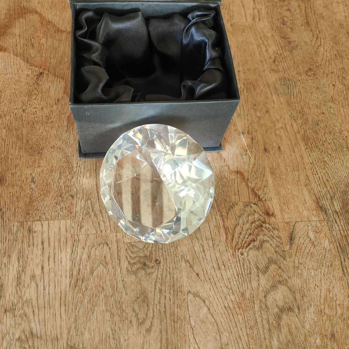 Swarovski Tutte le decorazioni: Glas Kristall Diamant Dekoration mit Box – Nuovo (secondo la descrizione) da Wetzikon ZH venduto da SparrowJack111 1