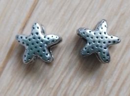 Charms Seestern 2 Stück Metallanhänger silberfarbig 1cm
