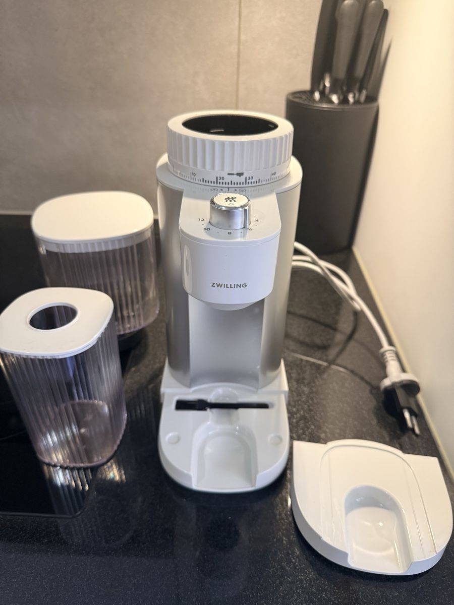 Machines à café & Machines à expresso: Zwilling Coffee Grinder, electric, good condition – D'occasion à Genève par varalapu 2