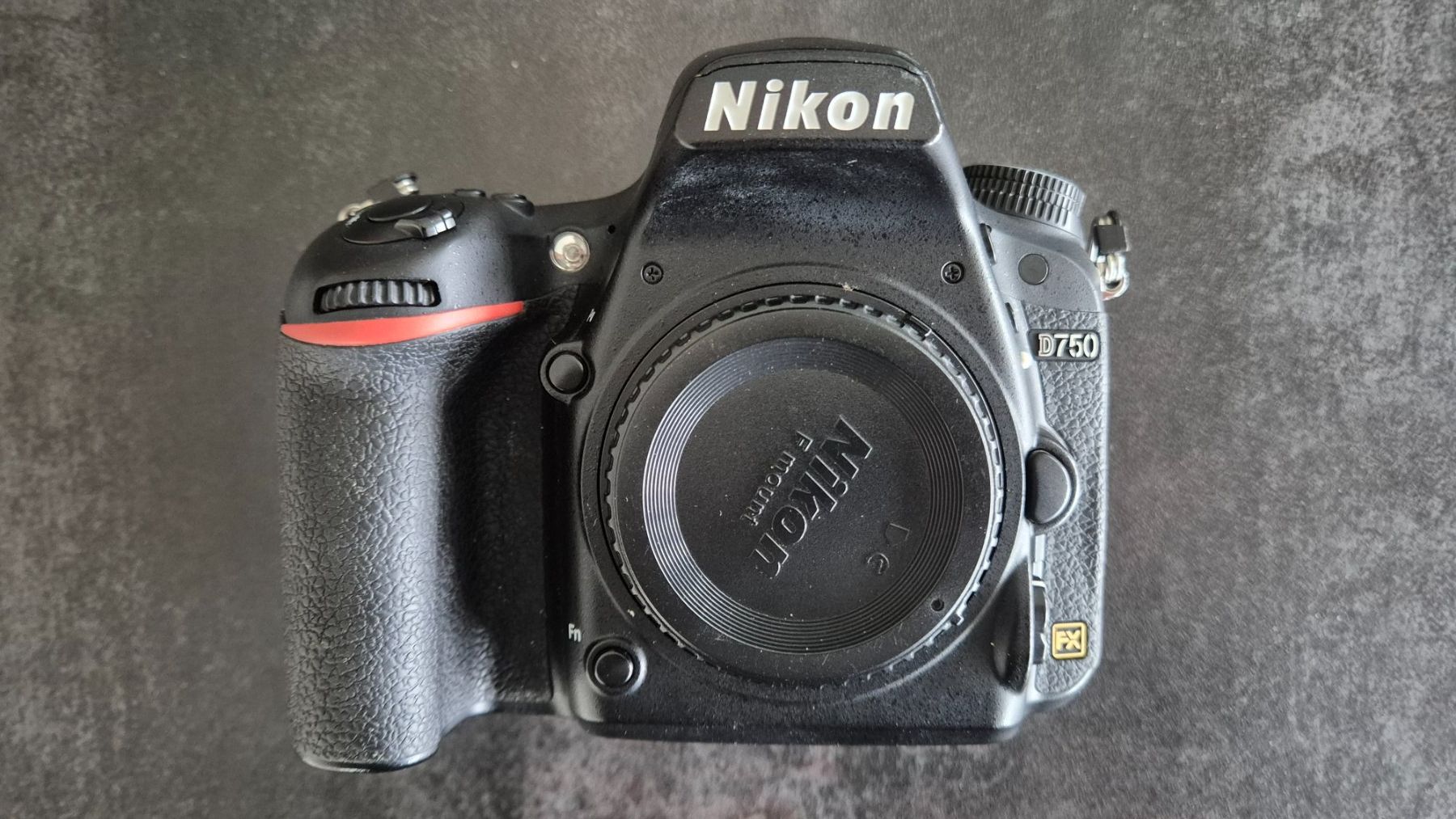 Nikon Fotocamera: Nikon D750 Body – Usato da Freienstein venduto da Murloc 1