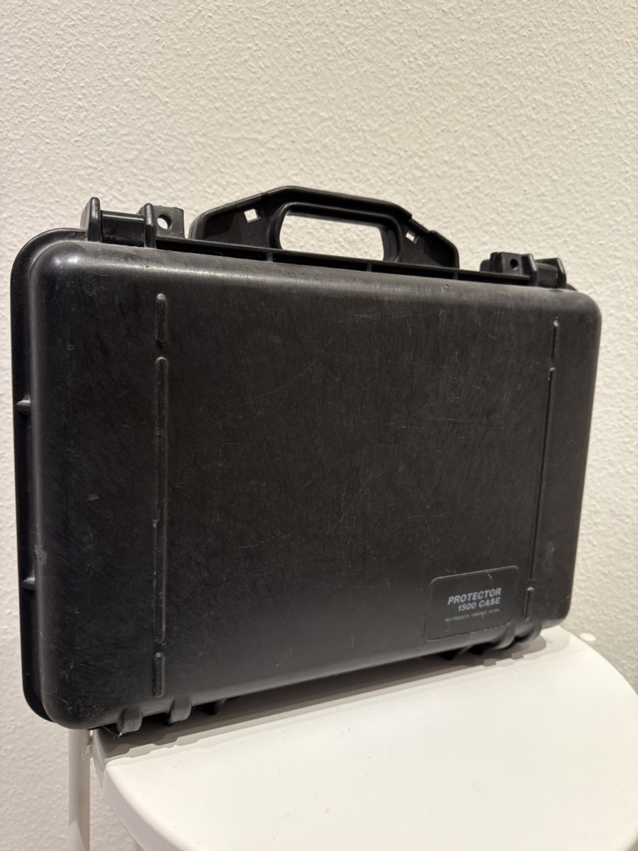 Peli Valigie: Pelican Protector Case 1500 schwarz mit Schaumstoff – Usato da Muttenz venduto da dav_t52f 2
