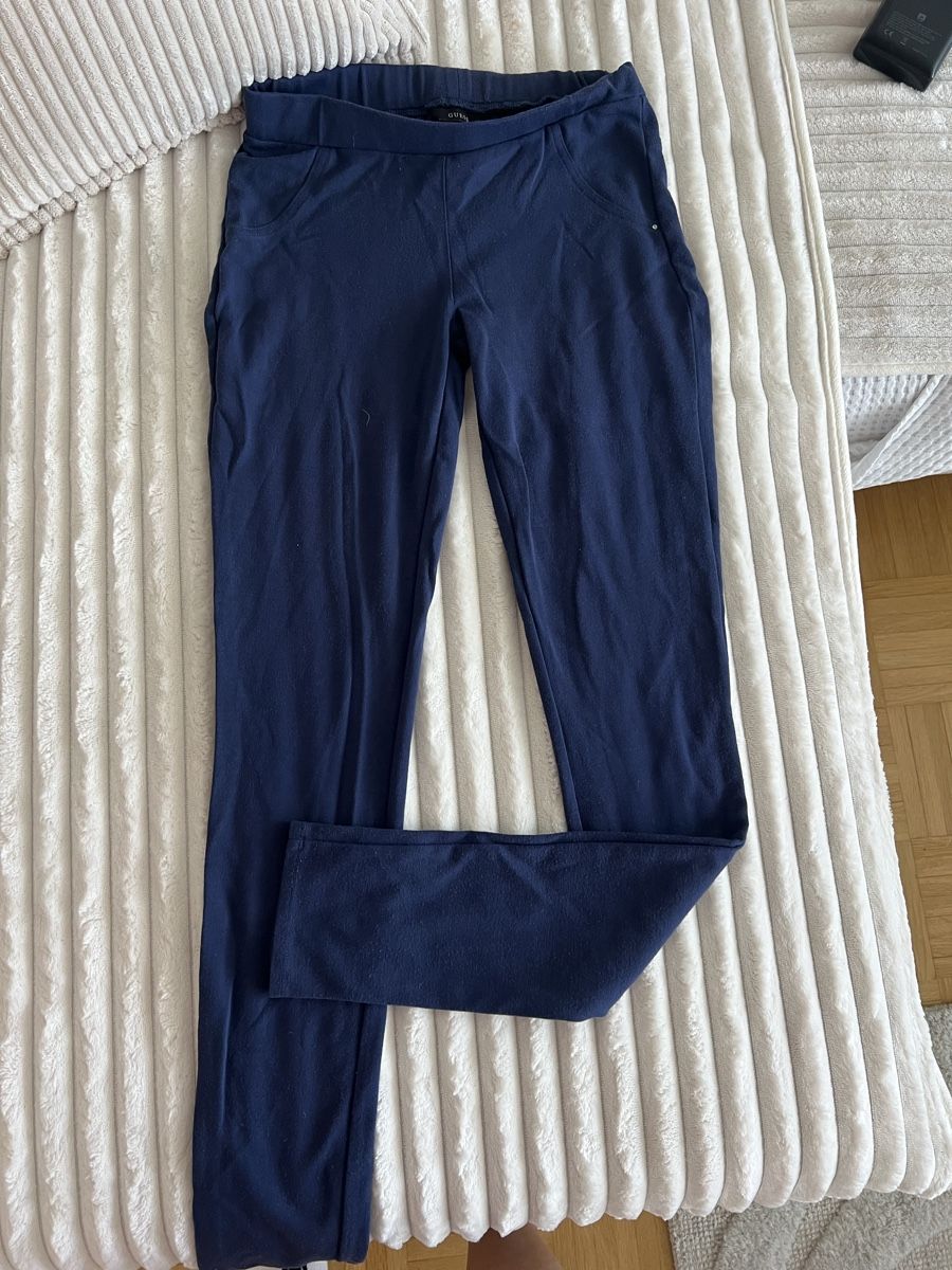 Guess Leggings: GUESS JEGGINS NAVY XS – Usato da Basel venduto da theo-g77