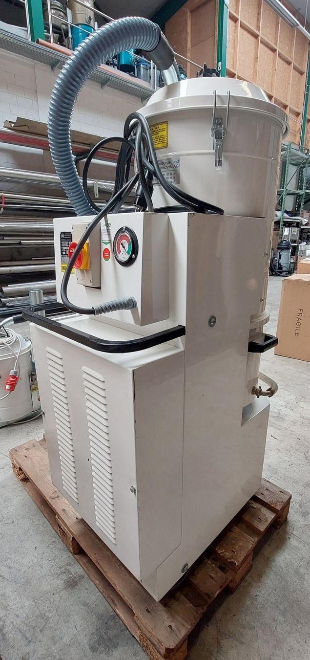Aspirapolveri & Accessori: Industriesauger CFM 3306 – Usato da Weite venduto da SEWEITE76 1