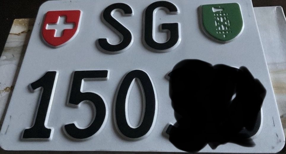 Insegne: 5 Stellige SG Nummer – Usato da St.Gallen venduto da kraezerngarage