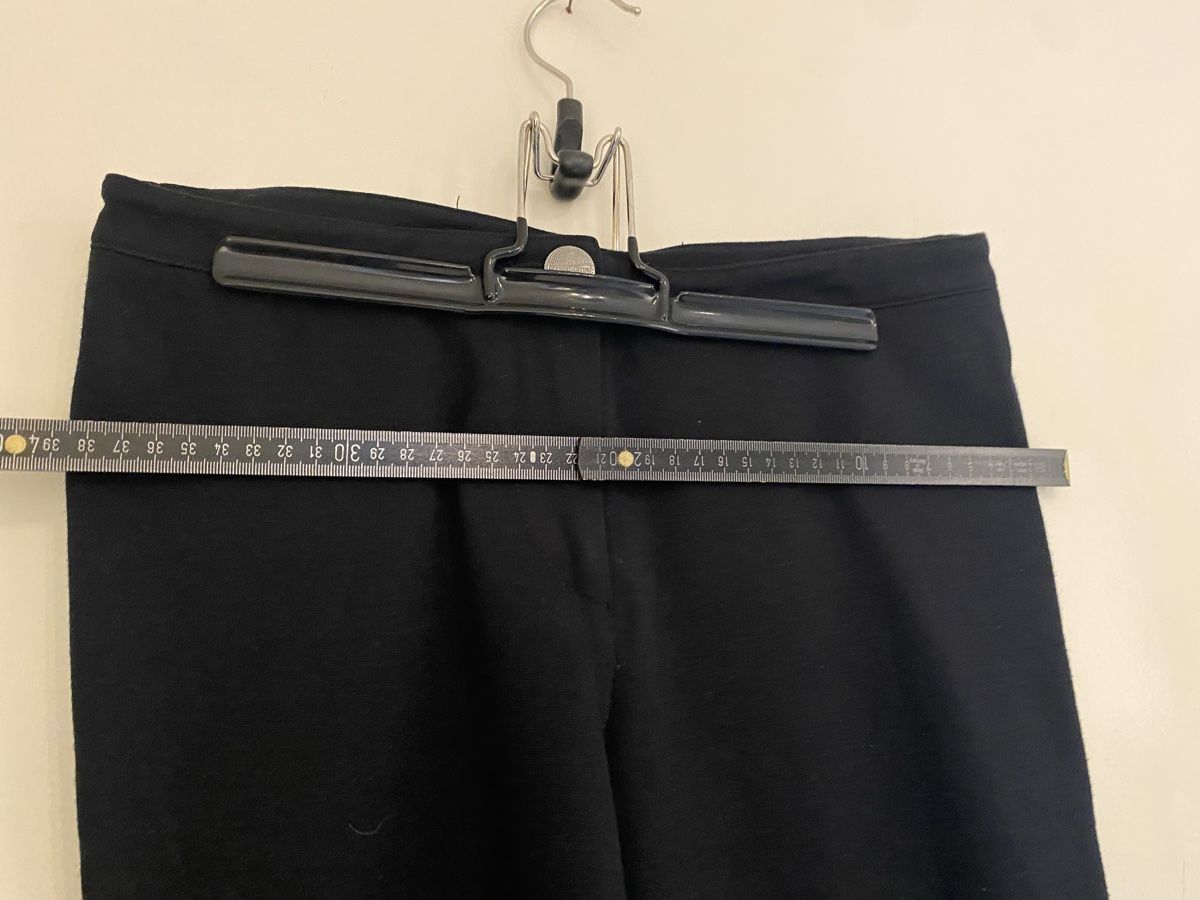 Pantaloni: Street One schwarze Stoffhose, ca. Gr. M – Usato da Hünenberg See venduto da lar_9zjk 2