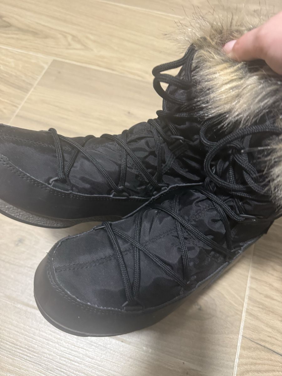 Moon Boot Scarpe da donna: Bottes de neige Moon boot – Nuovo (secondo la descrizione) da Chavannes-des-Bois venduto da por_bq5v 3