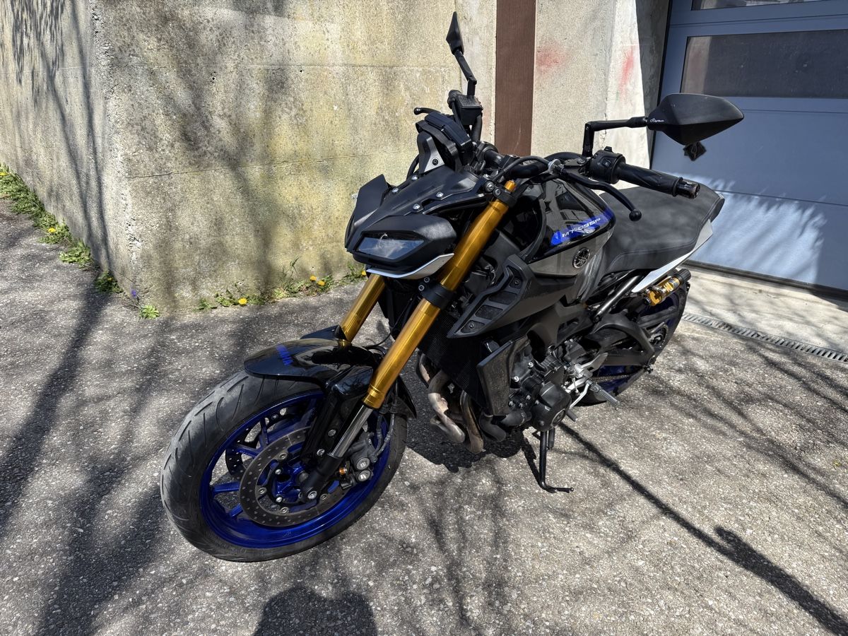Yamaha Strasse: Yamaha MT09 SP – Gebraucht aus Posat von rob_yxf9 3