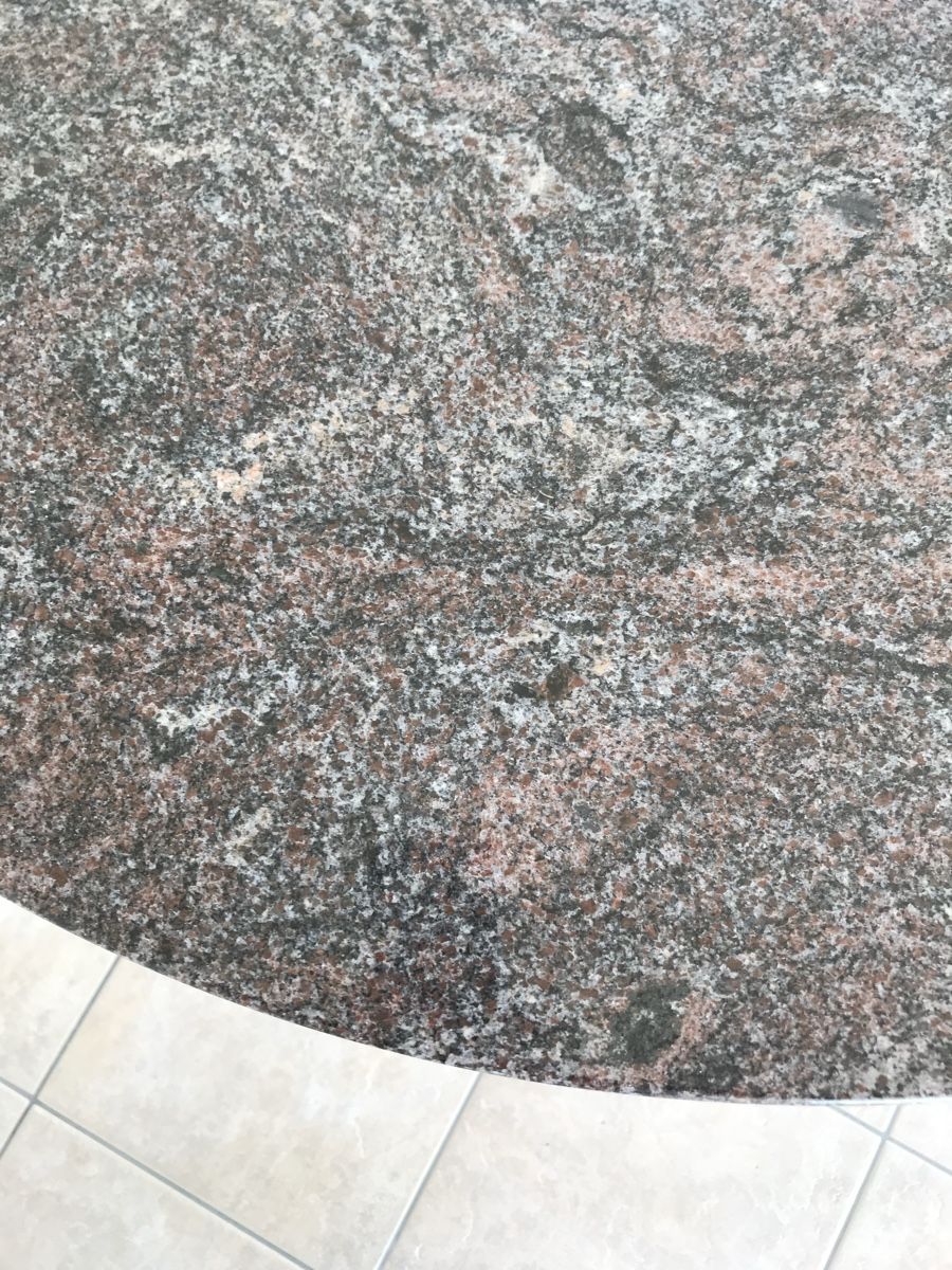Tische: Granit Tisch Ø 90 cm – Gebraucht aus Binz von mar_7xmy 1