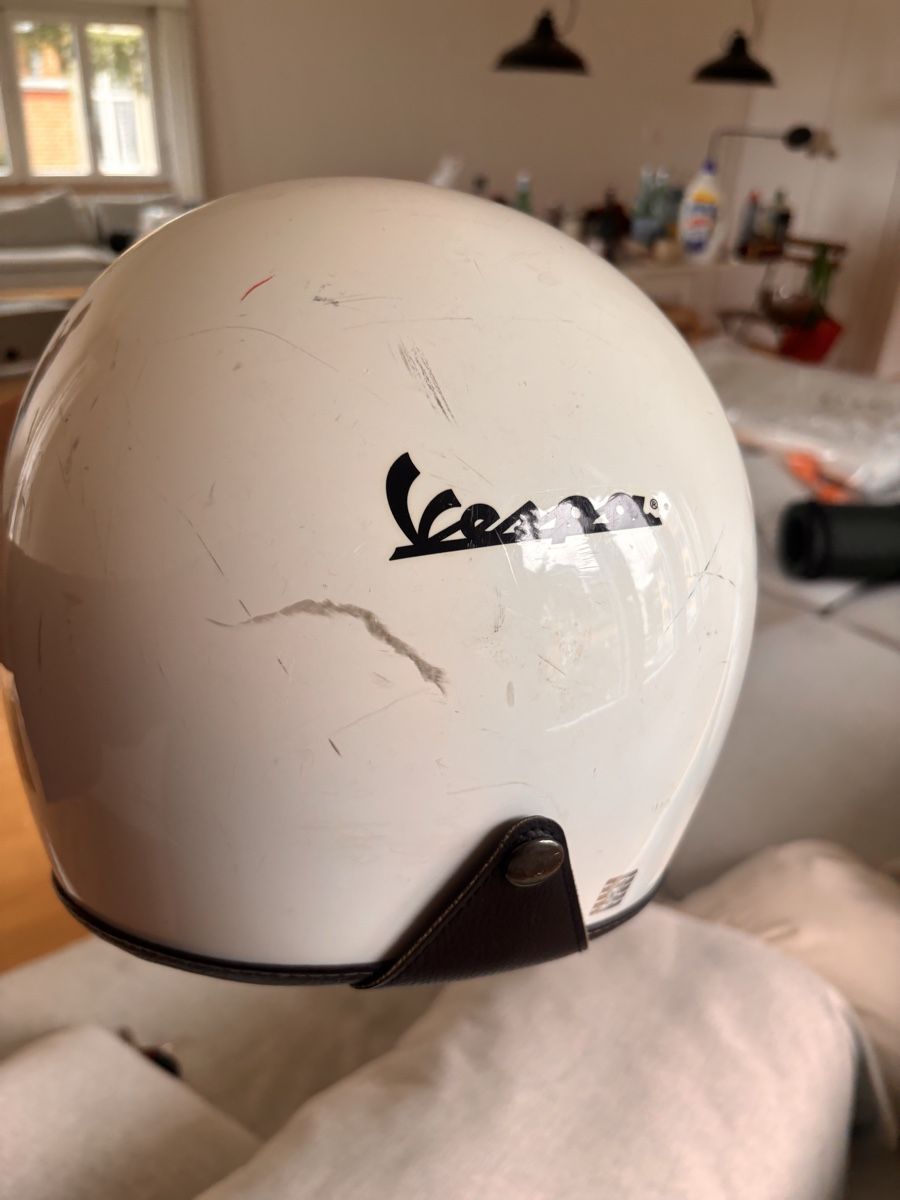 Vespa Helme & Visiere: Vespa Helm, grösse S – Gebraucht aus Bern von JoMM 1