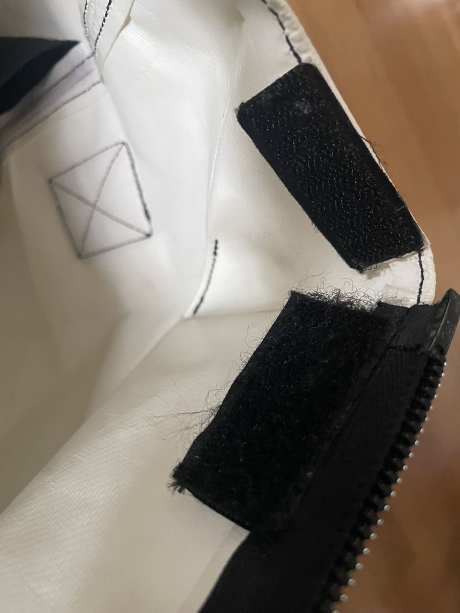 Freitag Borse: Sac Freitag original blanc/noir – Usato da Commugny venduto da arm_7m7m 7