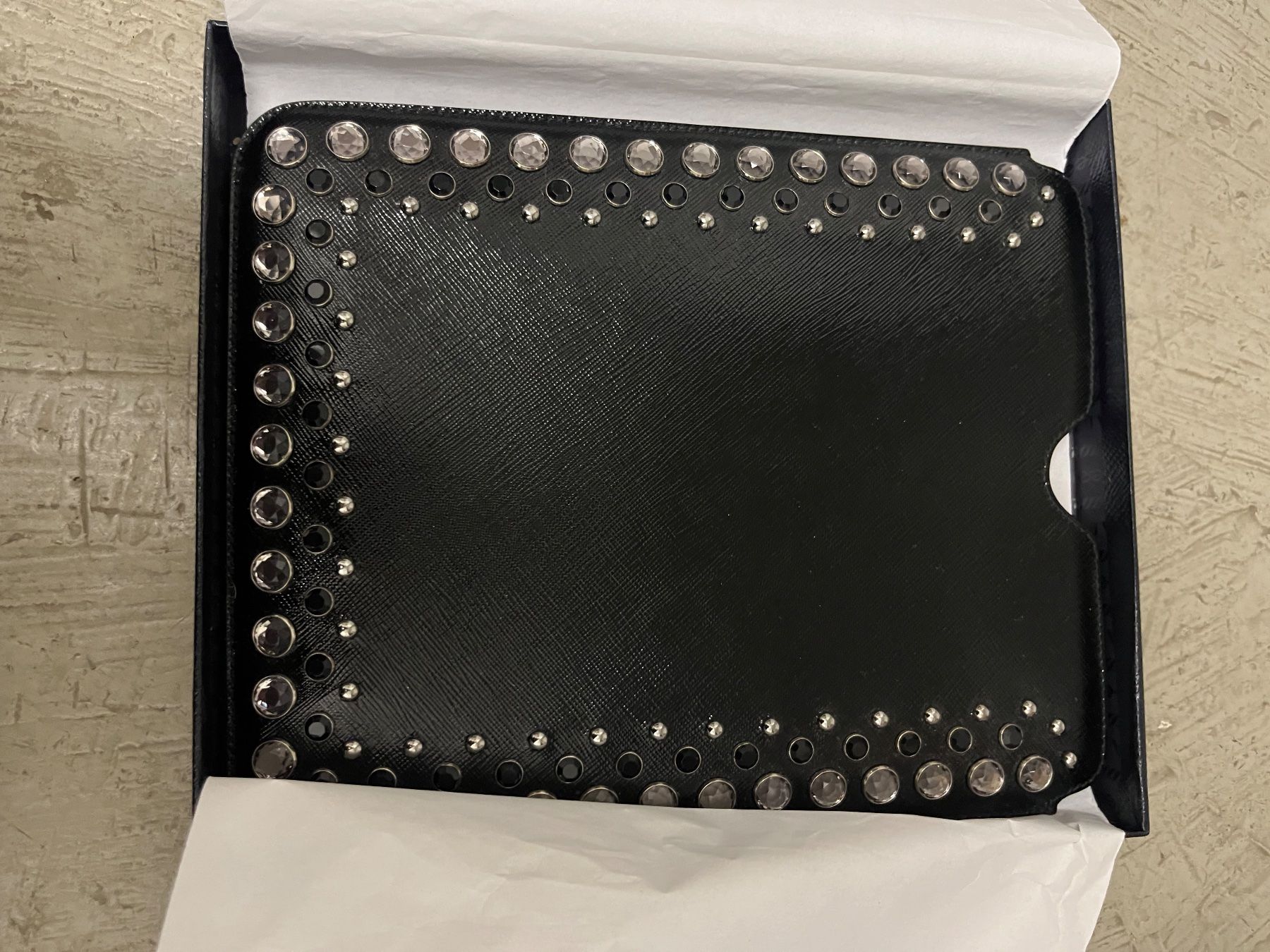 Prada Altro in  Abbigliamento & Accessori: Prada Pouch NERO SAFFIANO VERNIC Pouch neuwertig – Nuovo e nell'imballaggio originale da Zürich venduto da bet_m5kn 6