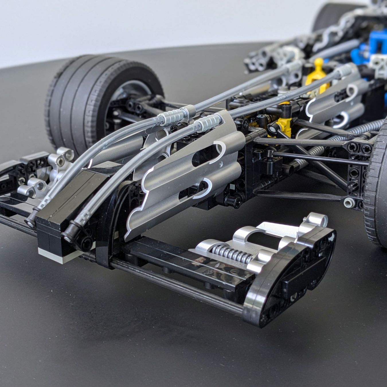 Lego Kit di costruzioni: LEGO TECHNIC 8458 - Silver Champion (2000) - – Usato da lausanne venduto da searno 4